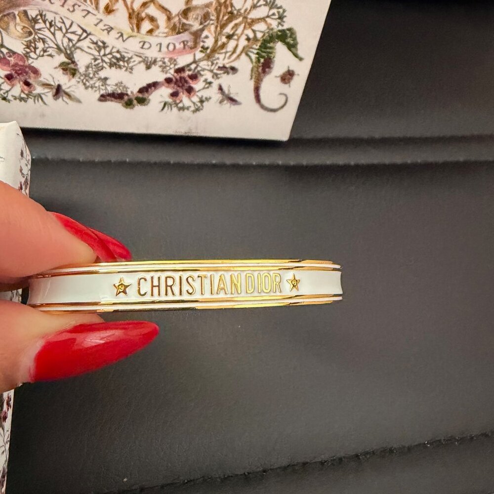 Dior Code Bangle - Picture 3 of 9